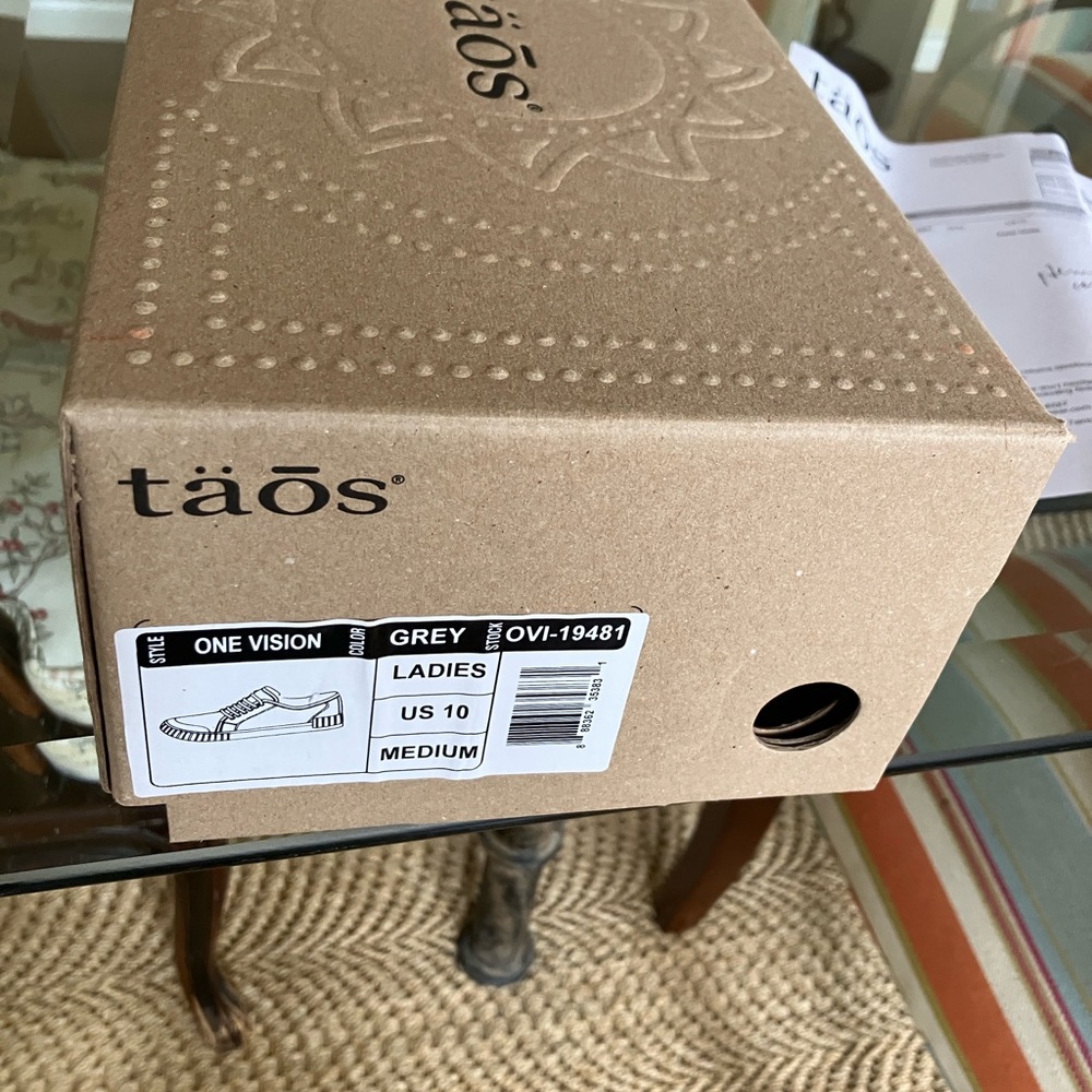 Taos Grey Canvas Sneakers - Picture 2 of 6